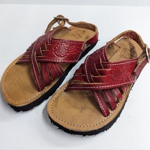 🤎 5/$25🤎 Toddler Guaraches Red Leather Sandals